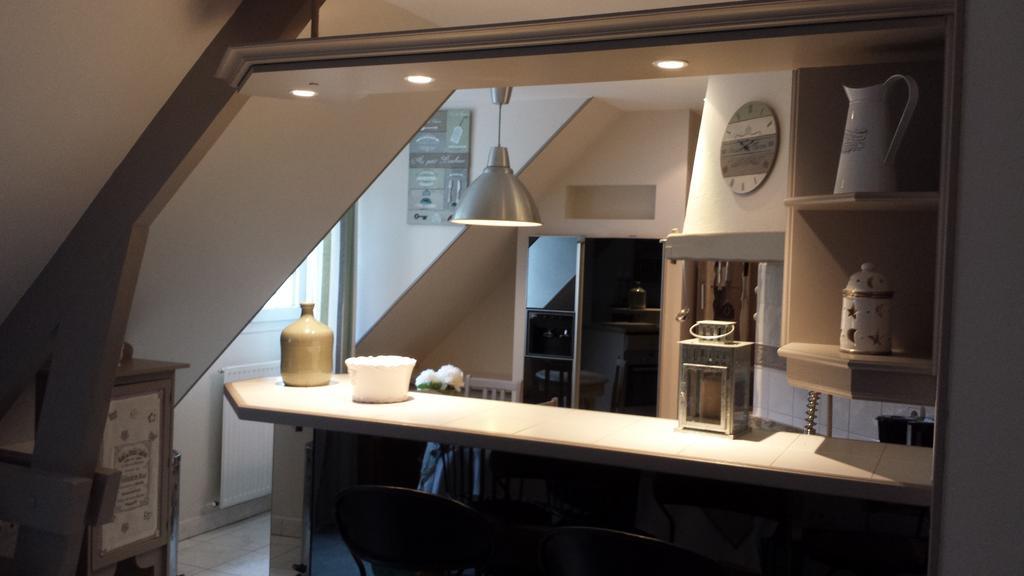 De La Vallee Apartment